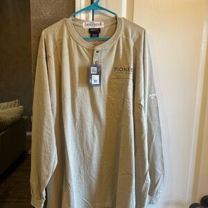 Ariat Tan Long Sleeve Tee Casual Comfort